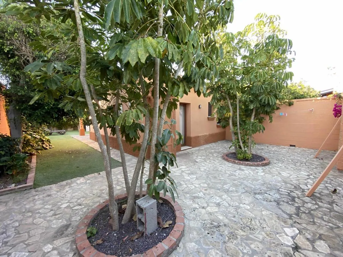Casa Con Jardin Privado Y Piscina Compartida Villa Cadiz 0*,  Spain
