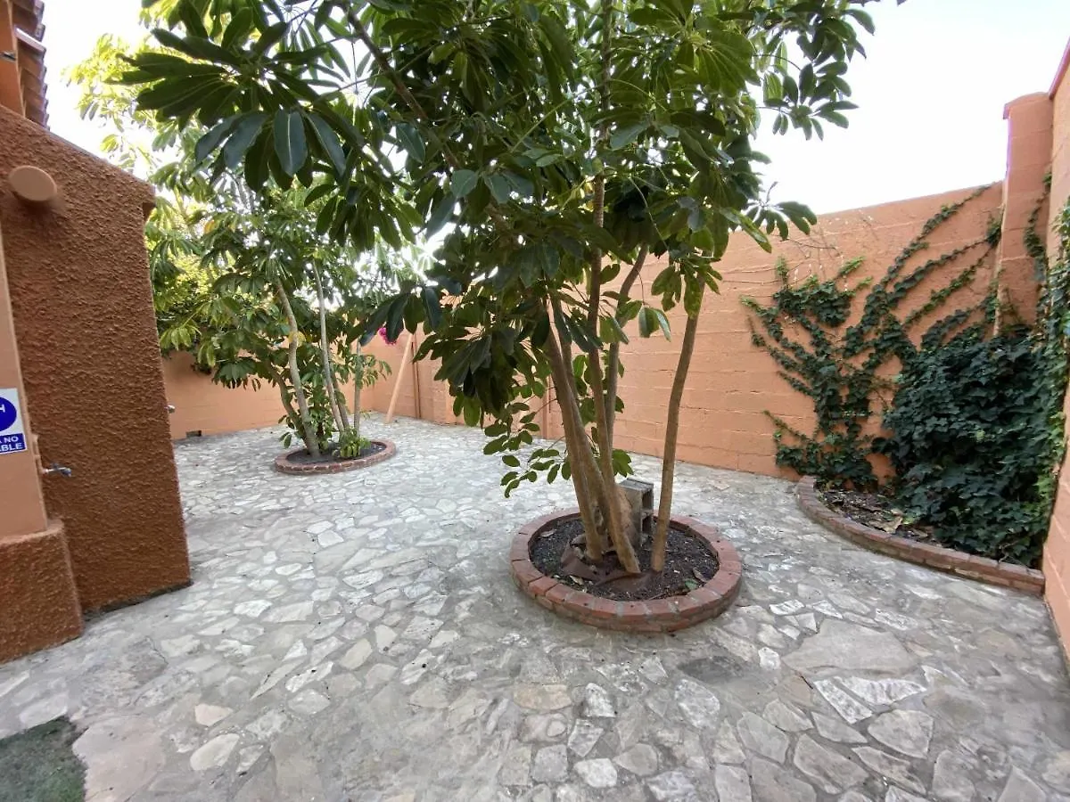 Casa Con Jardin Privado Y Piscina Compartida Villa Cadiz