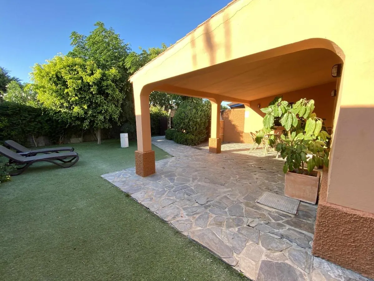 Chalet Casa Con Jardin Privado Y Piscina Compartida Villa Cadiz