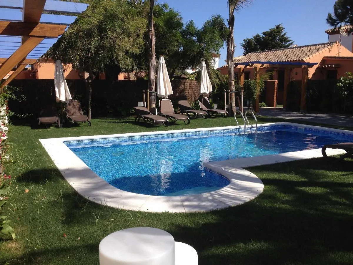 Chalet Casa Con Jardin Privado Y Piscina Compartida Villa Cadiz