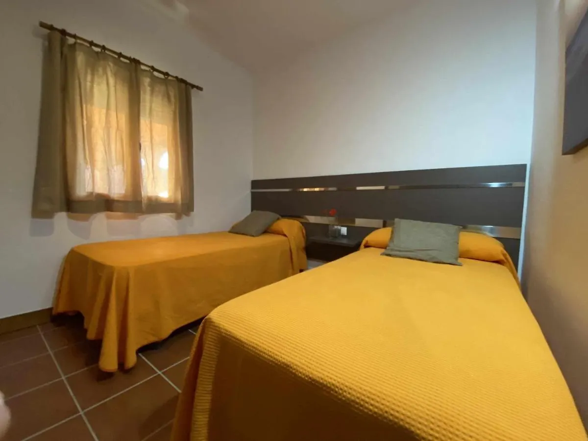 Domek alpejski Willa Casa Con Jardin Privado Y Piscina Compartida Kadyks